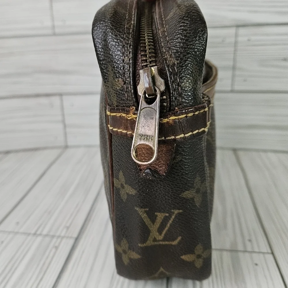 Louis Vuitton 1989 Compiege 23 Clutch Handbag in Monogram Canvas and Leather - Picture 3 of 16